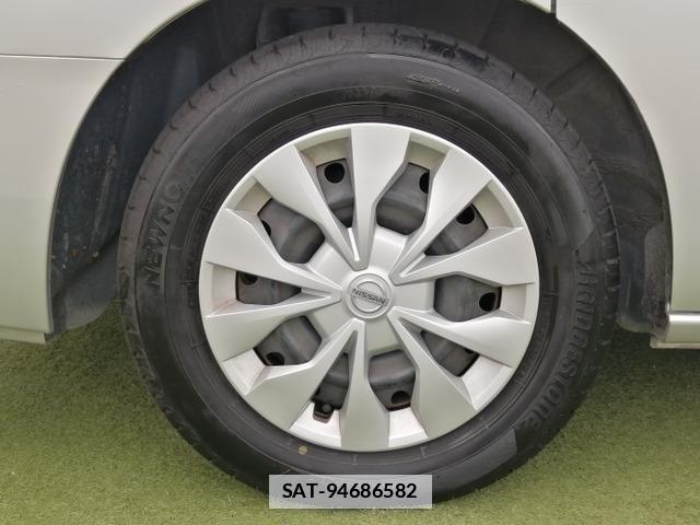Nissan SERENA 2012-04 7819957-9