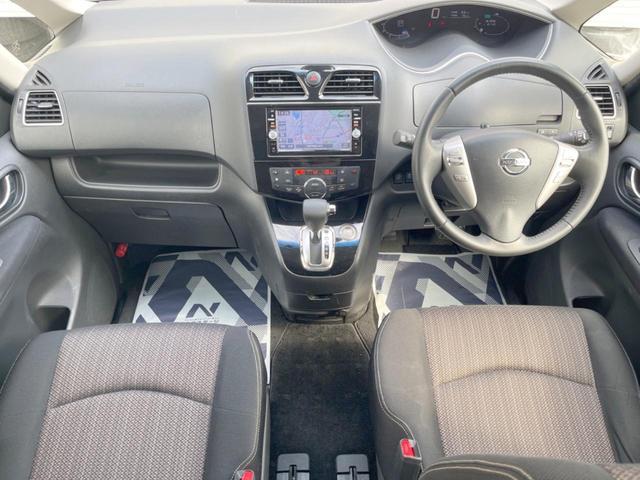 Nissan SERENA 2016-01 7819988-1