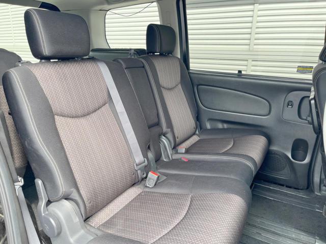 Nissan SERENA 2016-01 7819988-7