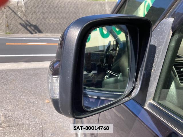 Nissan SERENA 2012-04 7820096-13