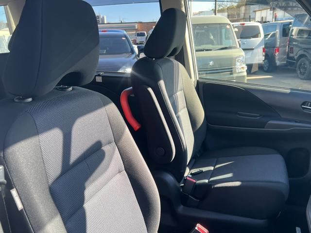 Nissan SERENA 2020-05 7820354-17