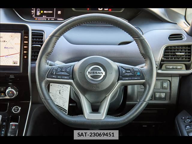 Nissan SERENA 2021-09 7820455-12
