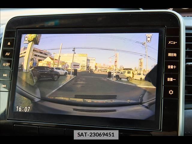 Nissan SERENA 2021-09 7820455-16