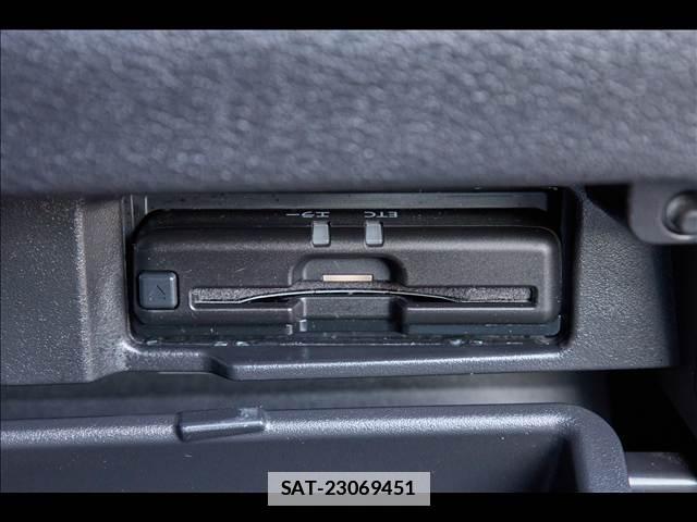 Nissan SERENA 2021-09 7820455-17