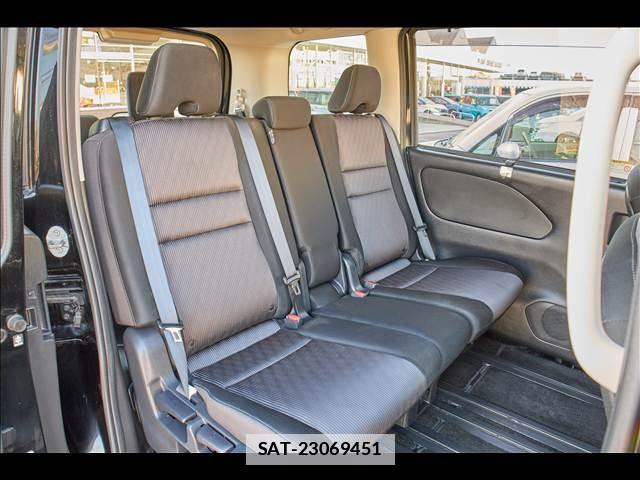 Nissan SERENA 2021-09 7820455-8