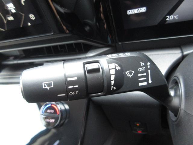 Nissan SERENA 2023-07 7820532-10