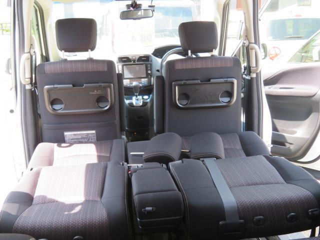 Nissan SERENA 2016-03 7820647-17