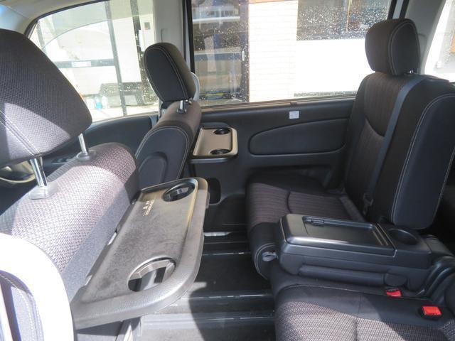 Nissan SERENA 2016-03 7820647-18