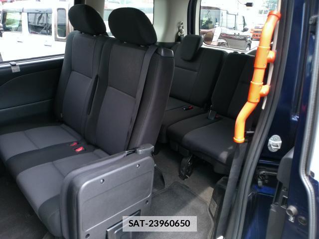 Nissan SERENA 2021-04 7820710-11