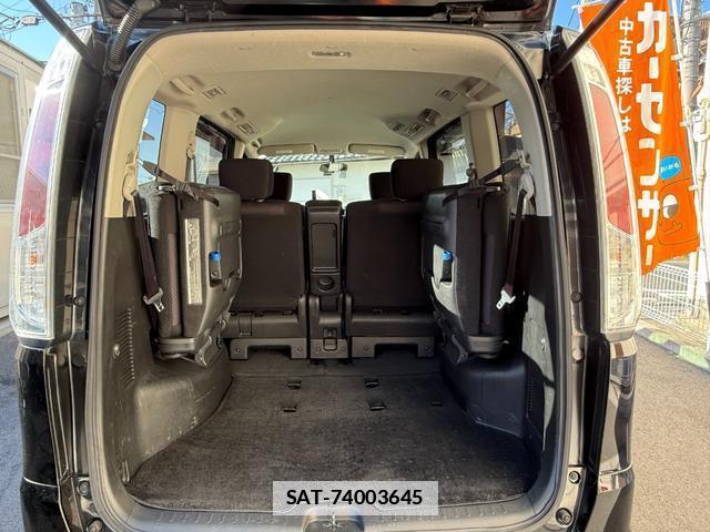 Nissan SERENA 2011-03 7820805-12