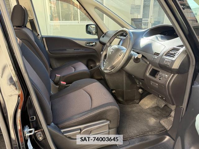 Nissan SERENA 2011-03 7820805-17