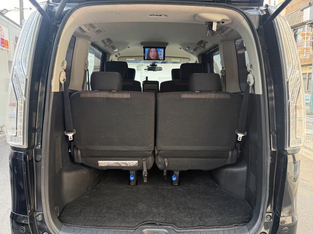 Nissan SERENA 2015-02 7820807-12