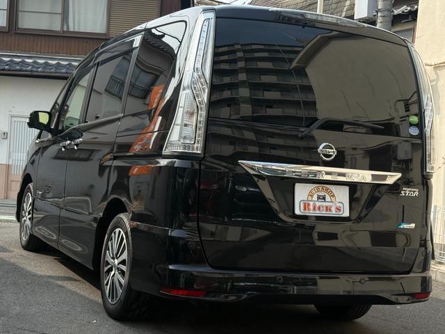 Nissan SERENA 2015-02 7820807-8
