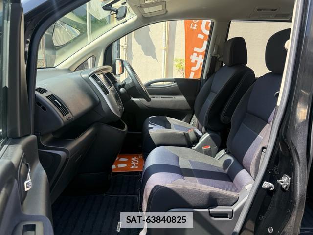 Nissan SERENA 2010-09 7820813-9