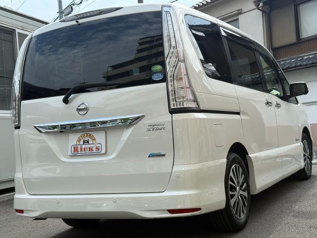 Nissan SERENA 2014-03 7820820-4