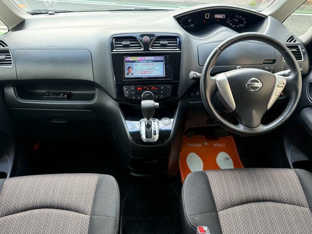 Nissan SERENA 2014-03 7820820-7