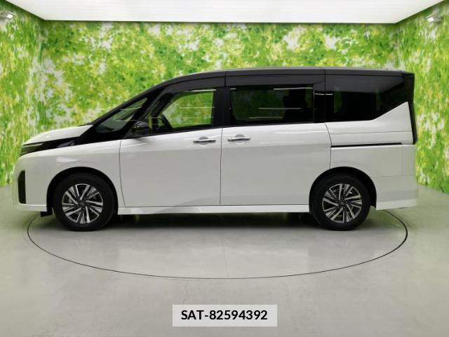 Nissan SERENA 2023-03 7821367-1