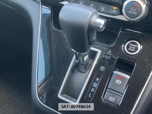 Nissan SERENA 2022-04 7821380-17