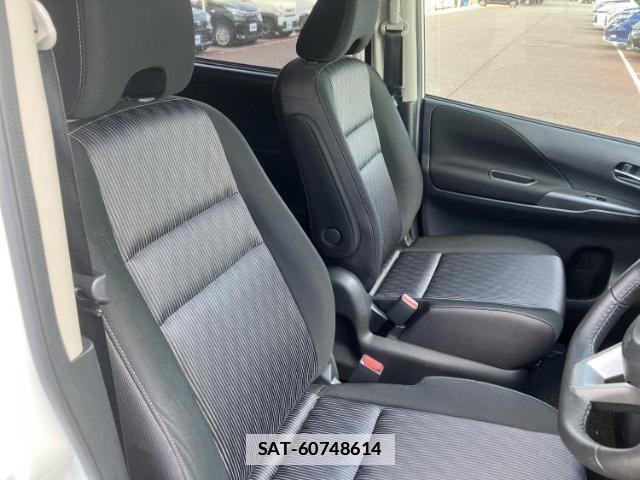 Nissan SERENA 2022-04 7821380-3