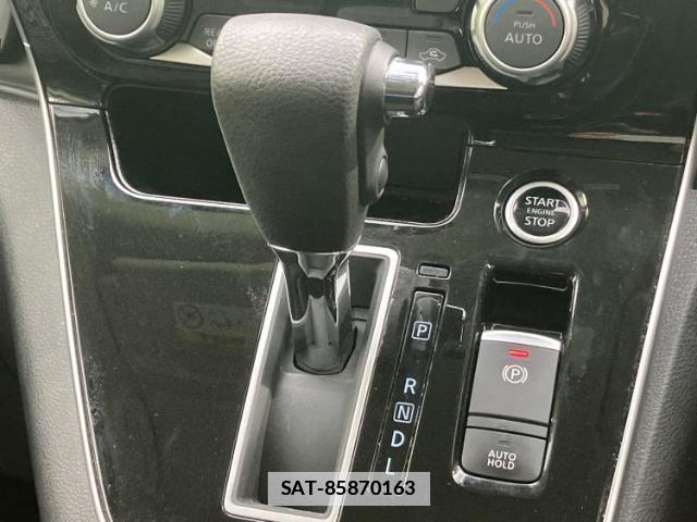 Nissan SERENA 2021-03 7821757-17