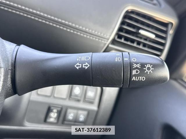 Nissan SERENA 2019-04 7821943-15