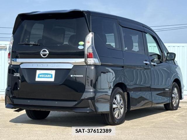 Nissan SERENA 2019-04 7821943-2