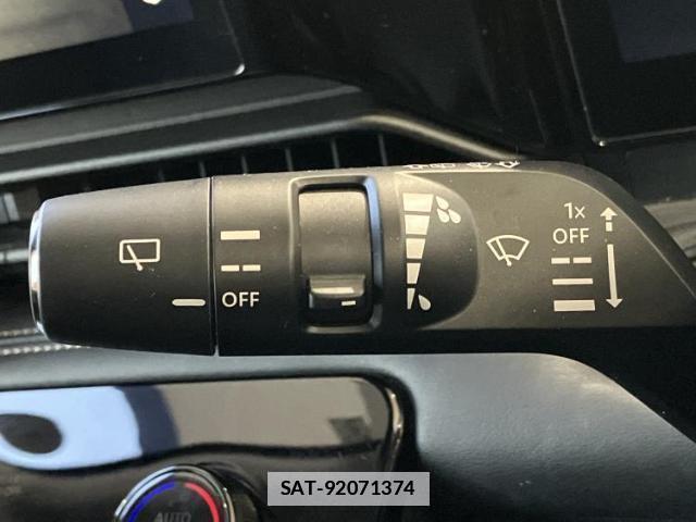 Nissan SERENA 2023-05 7822080-14