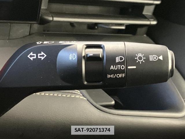 Nissan SERENA 2023-05 7822080-15