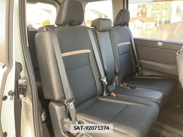 Nissan SERENA 2023-05 7822080-4