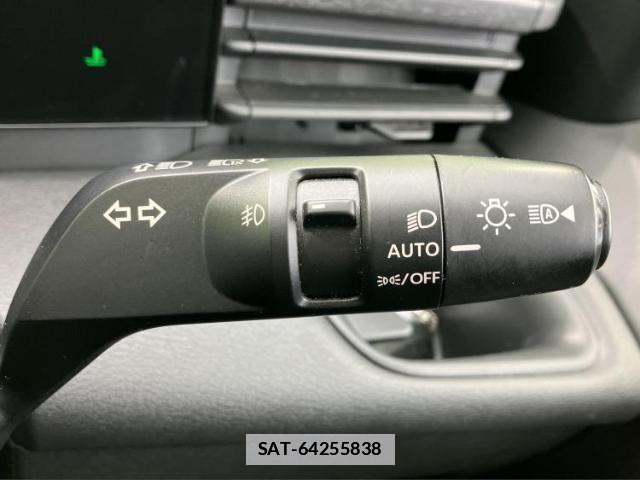 Nissan SERENA 2023-03 7822420-13