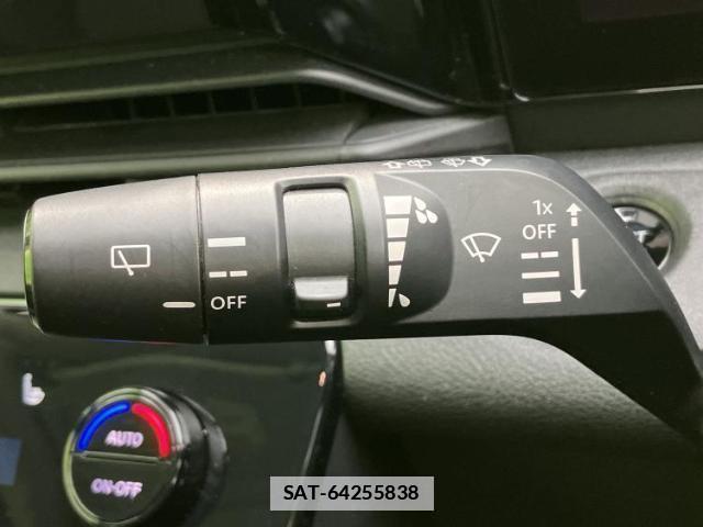 Nissan SERENA 2023-03 7822420-14
