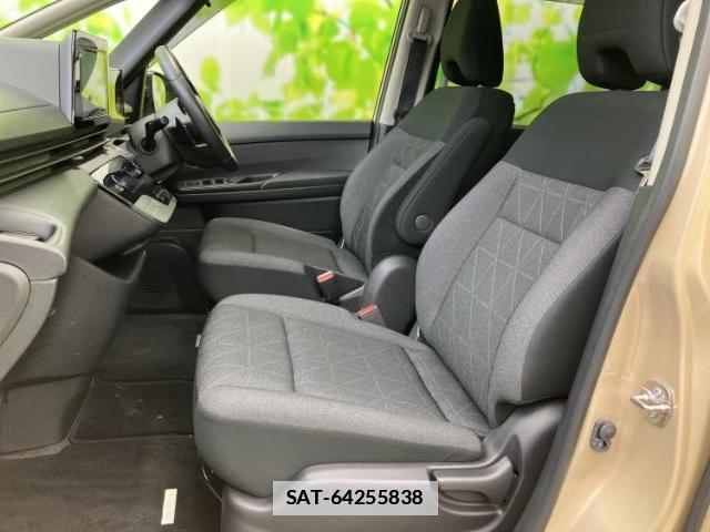 Nissan SERENA 2023-03 7822420-6