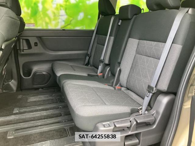 Nissan SERENA 2023-03 7822420-7