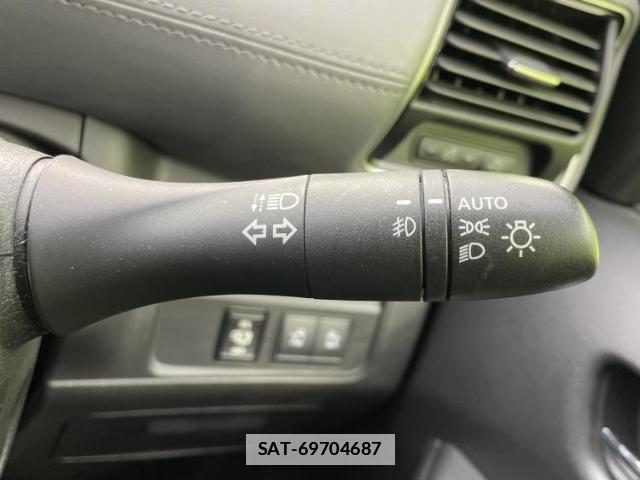 Nissan SERENA 2021-07 7822517-15