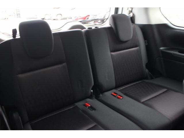 Nissan SERENA 2016-10 7822867-8