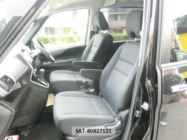 Nissan SERENA 2016-12 7823002-5