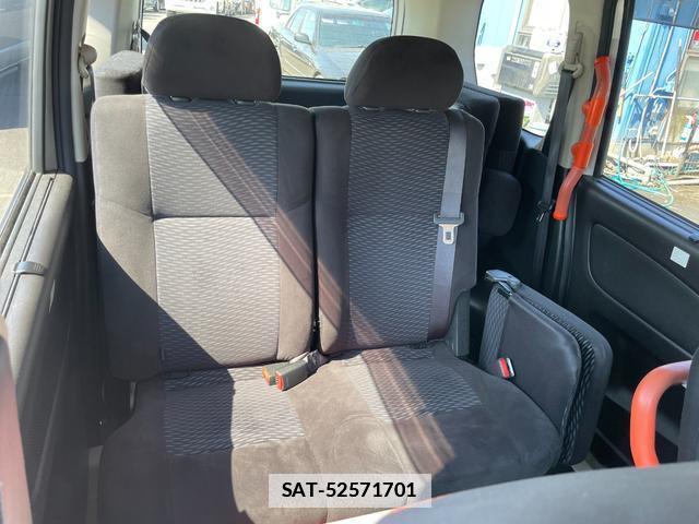 Nissan SERENA 2015-03 7823129-13