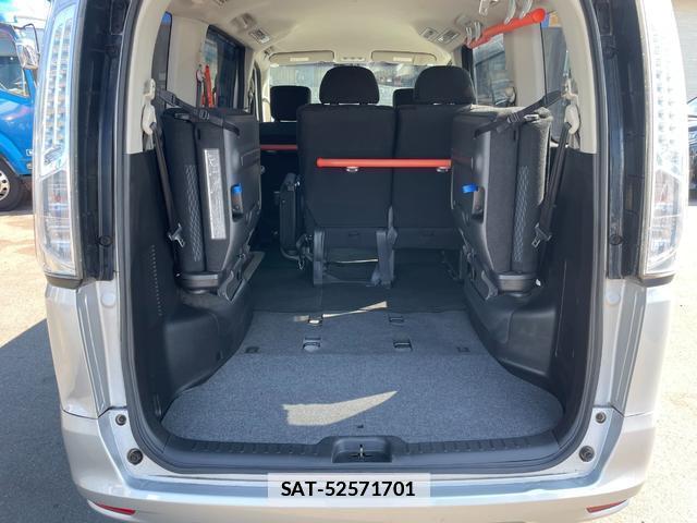Nissan SERENA 2015-03 7823129-14