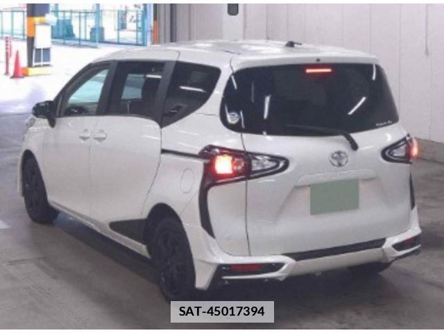 Toyota SIENTA 2021-09 7811421-1