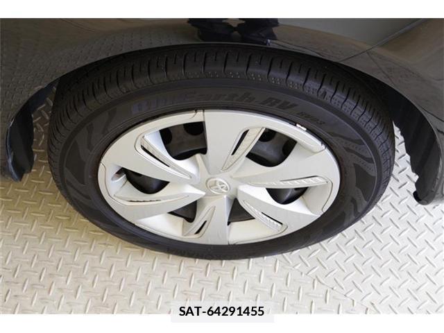 Toyota SIENTA 2021-04 7811896-7