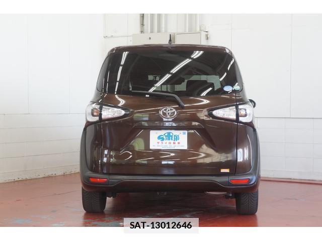 Toyota SIENTA 2015-10 7813584-10