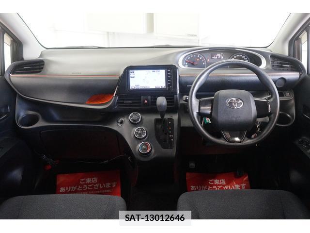 Toyota SIENTA 2015-10 7813584-13