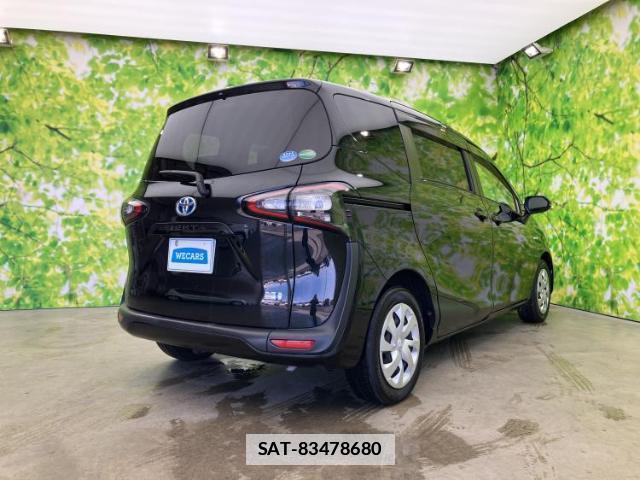 Toyota SIENTA 2018-08 7813619-2