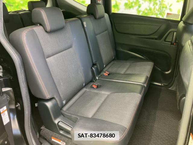 Toyota SIENTA 2018-08 7813619-4