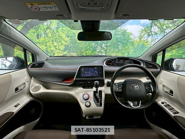 Toyota SIENTA 2019-09 7813777-2