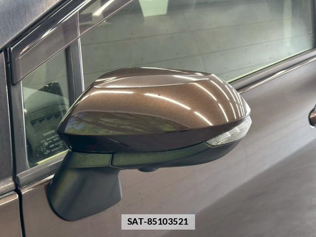 Toyota SIENTA 2019-09 7813777-3