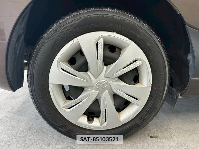 Toyota SIENTA 2019-09 7813777-5