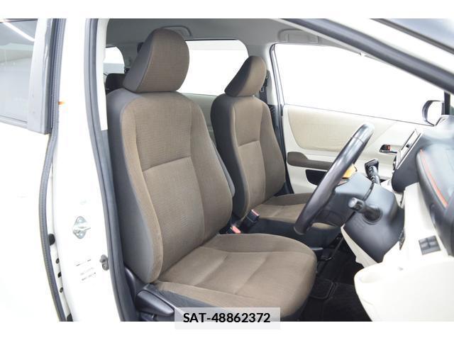 Toyota SIENTA 2015-09 7814563-17