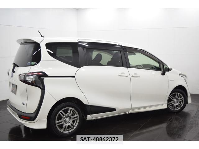 Toyota SIENTA 2015-09 7814563-8