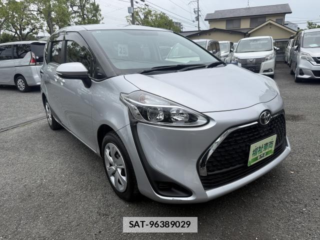 Toyota SIENTA 2020-04 7815308-10